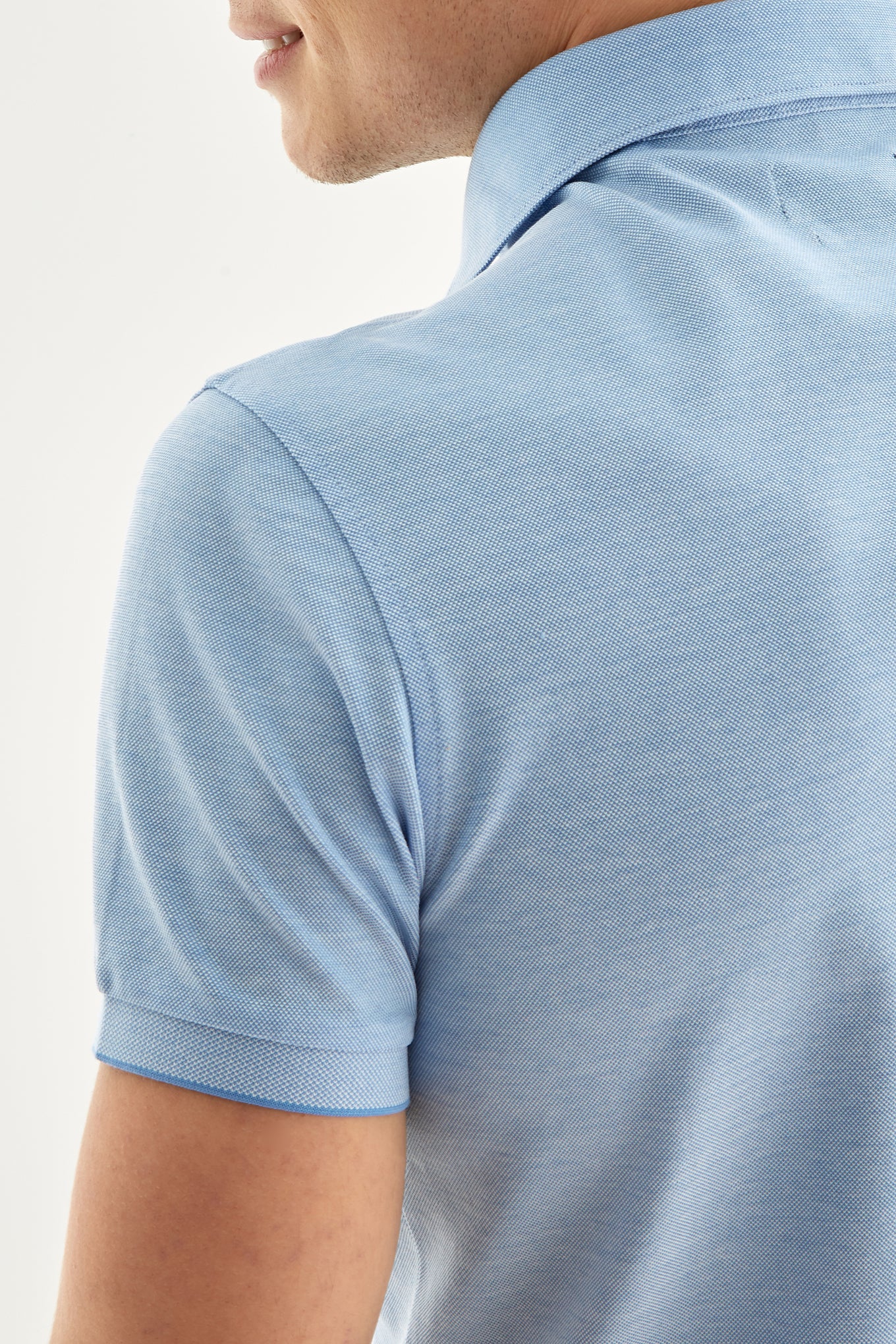 Medium Blue