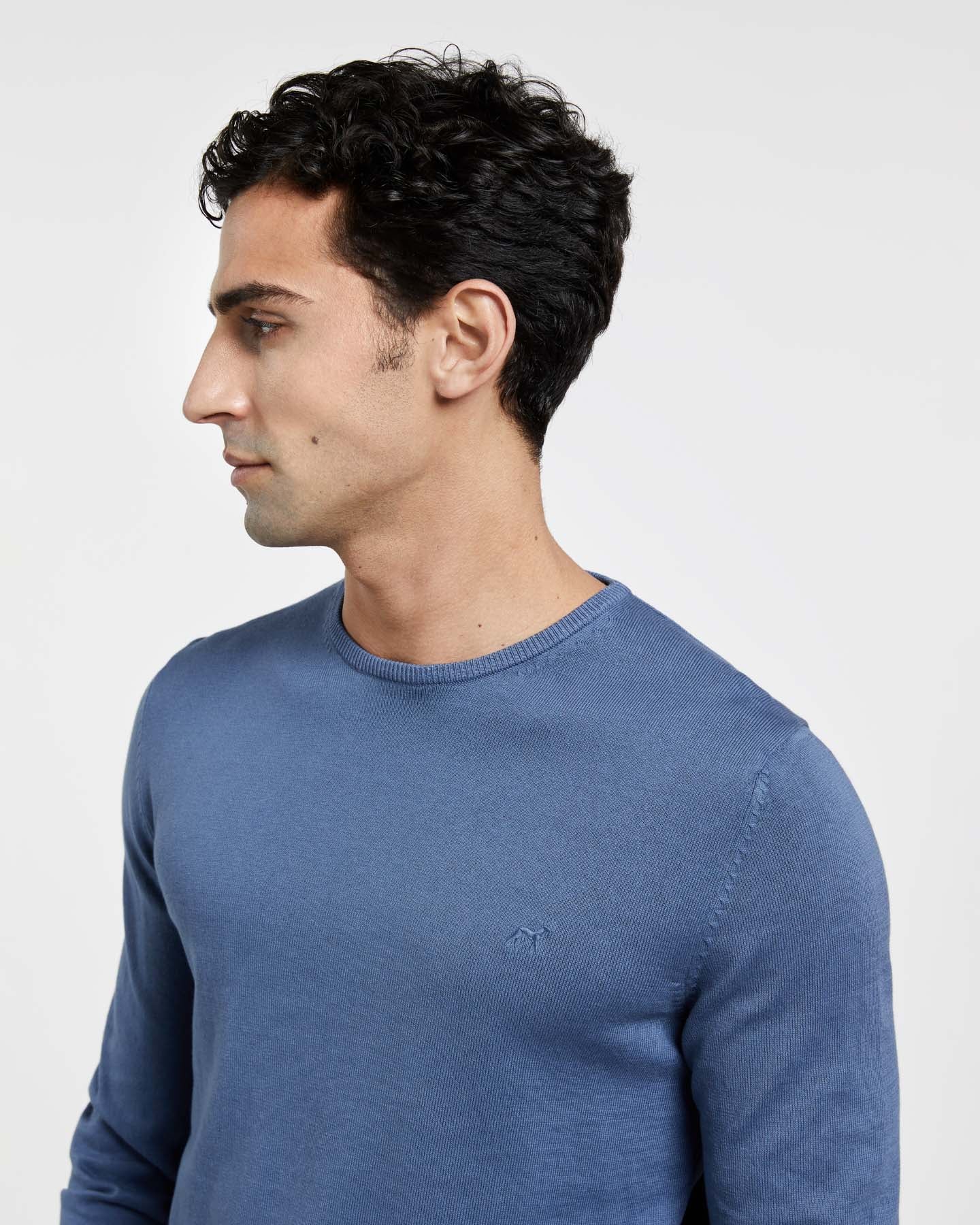 Medium Blue