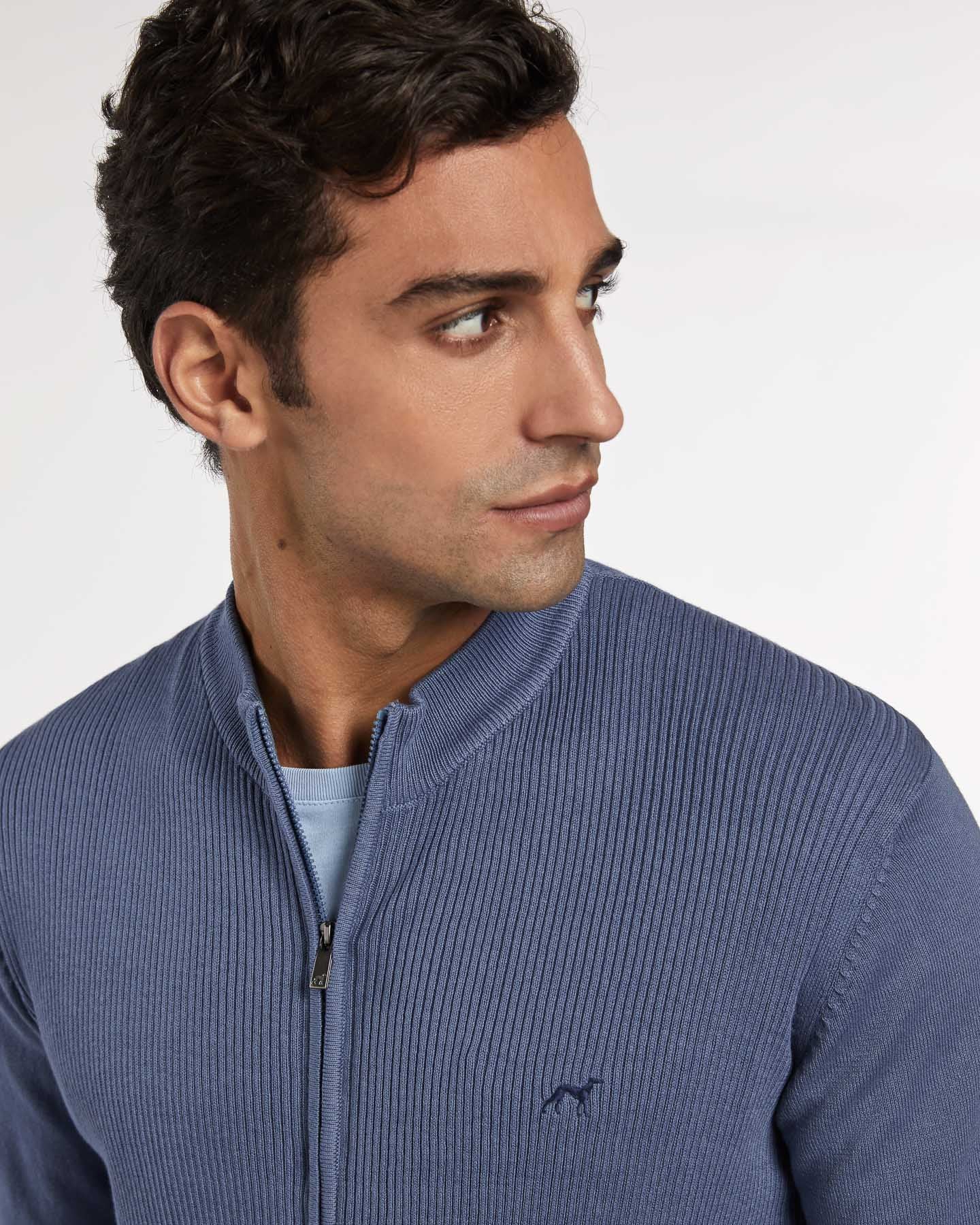 Medium Blue