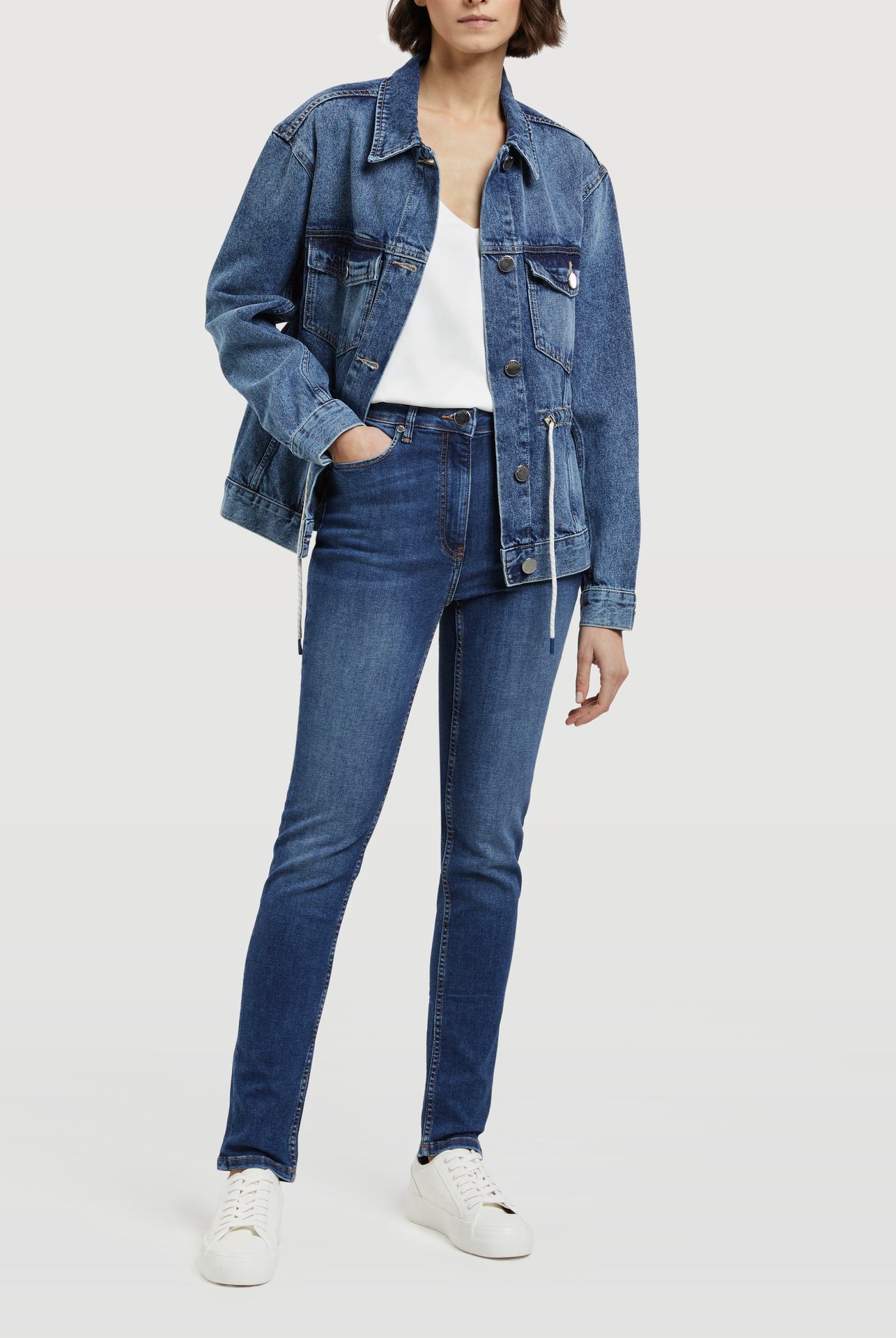 Medium Blue