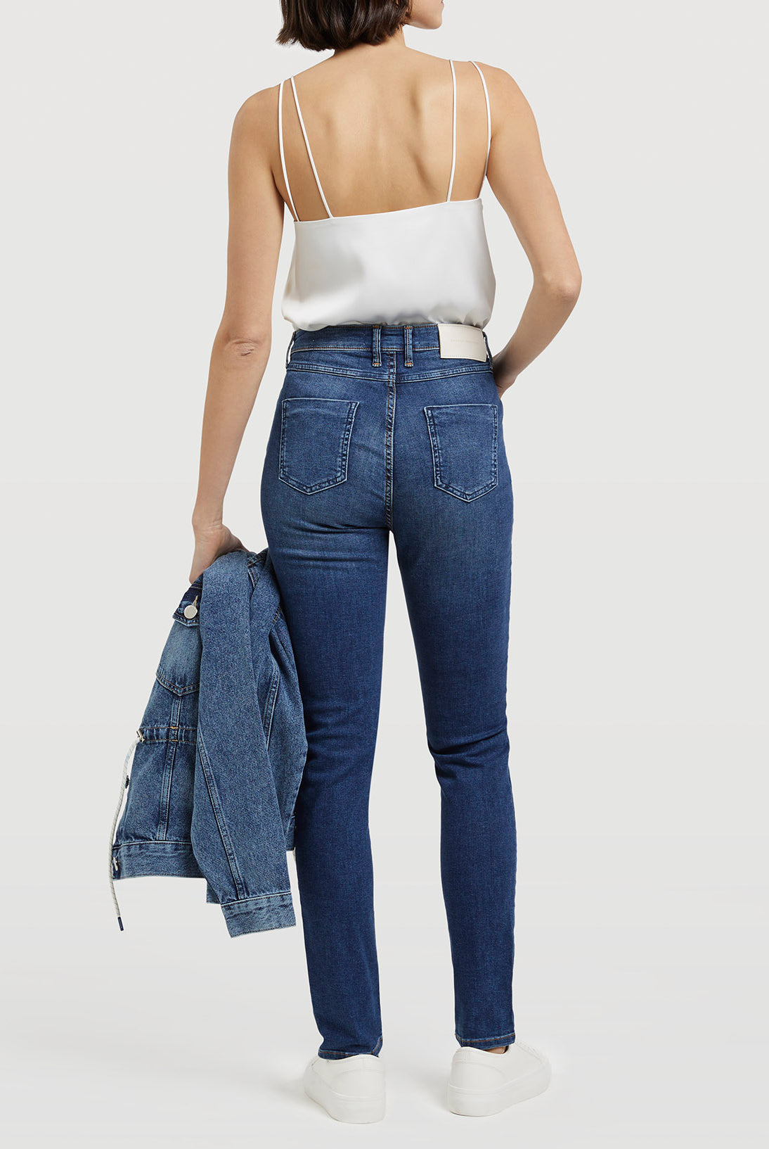 Medium Blue