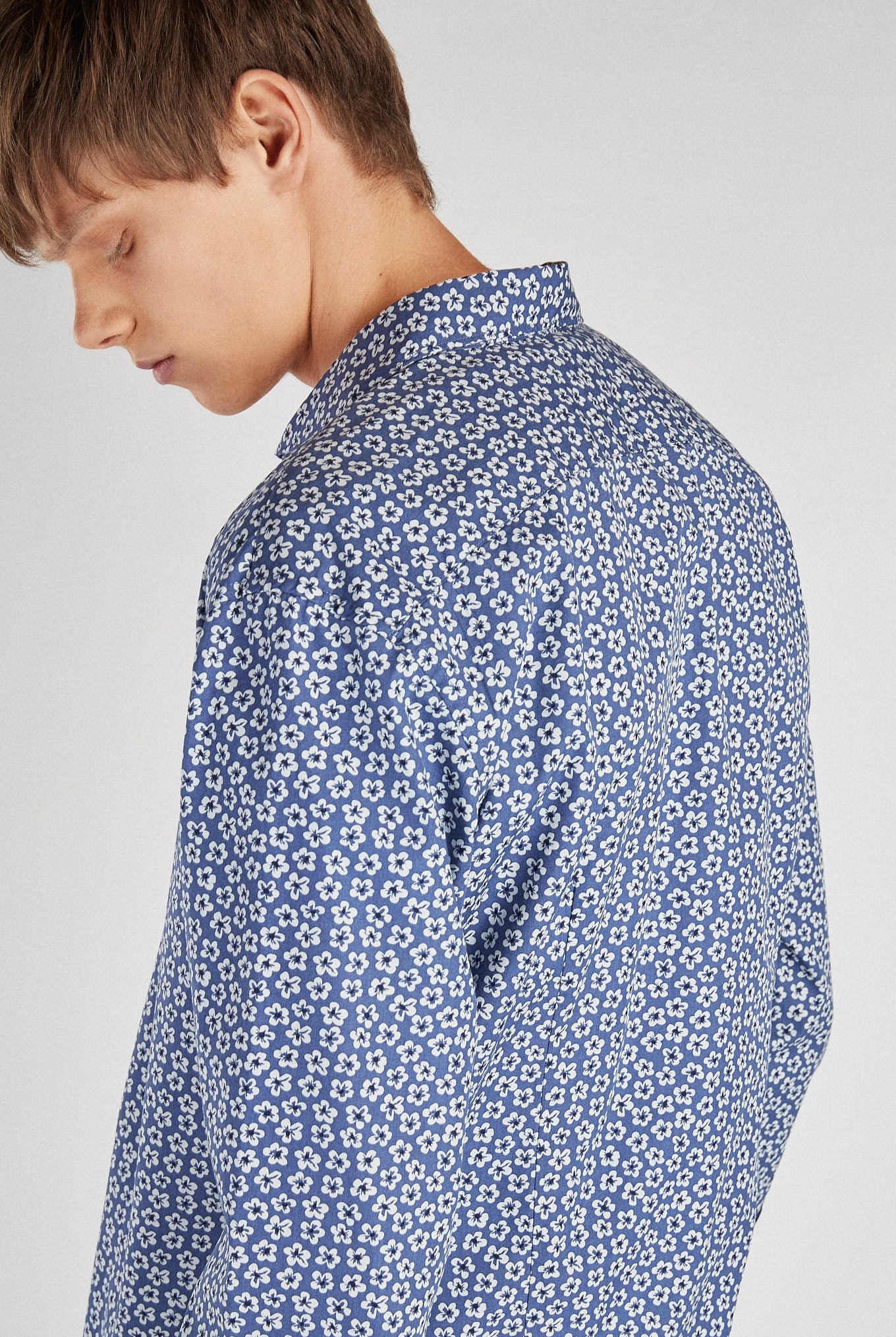 Medium Blue