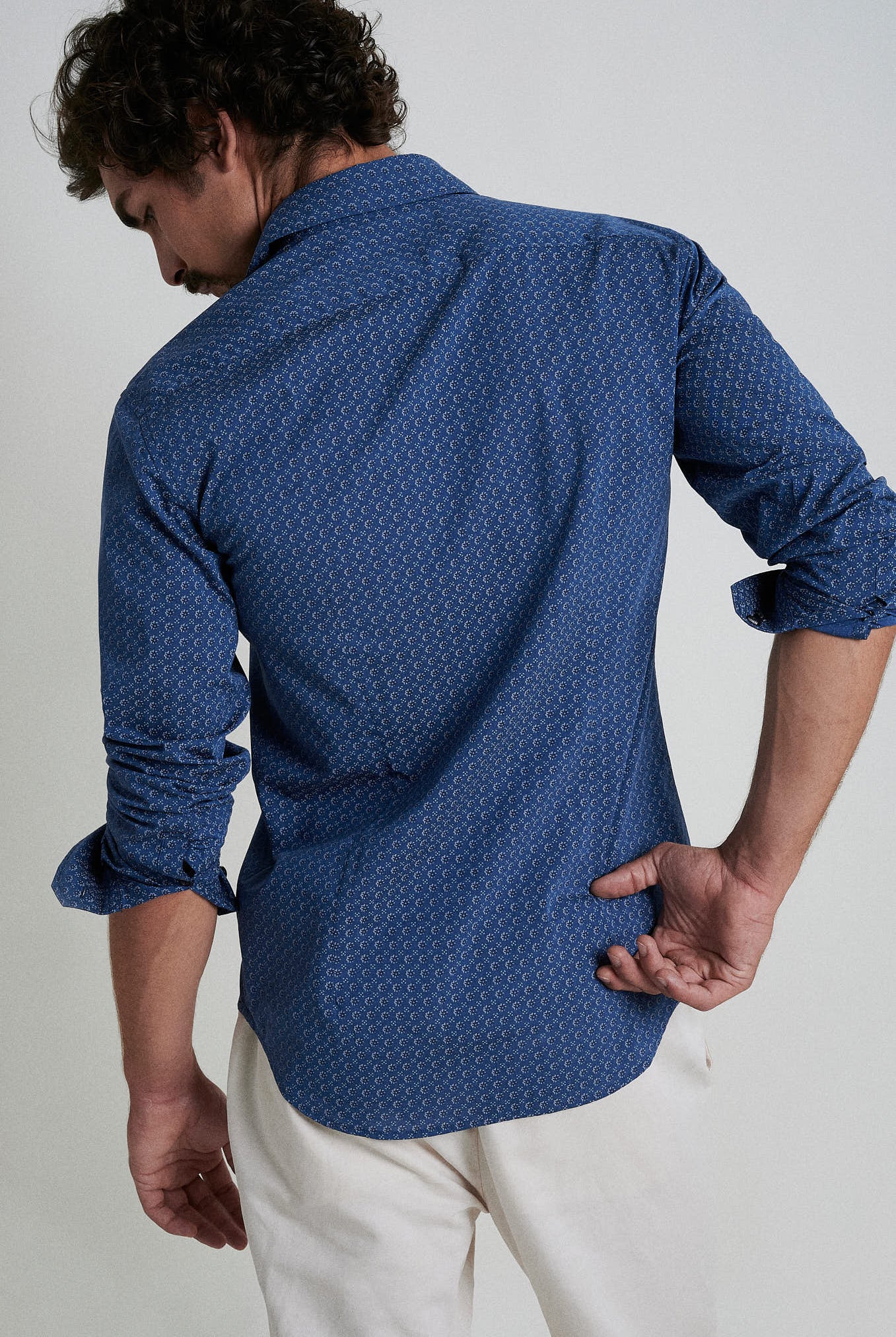 Medium Blue