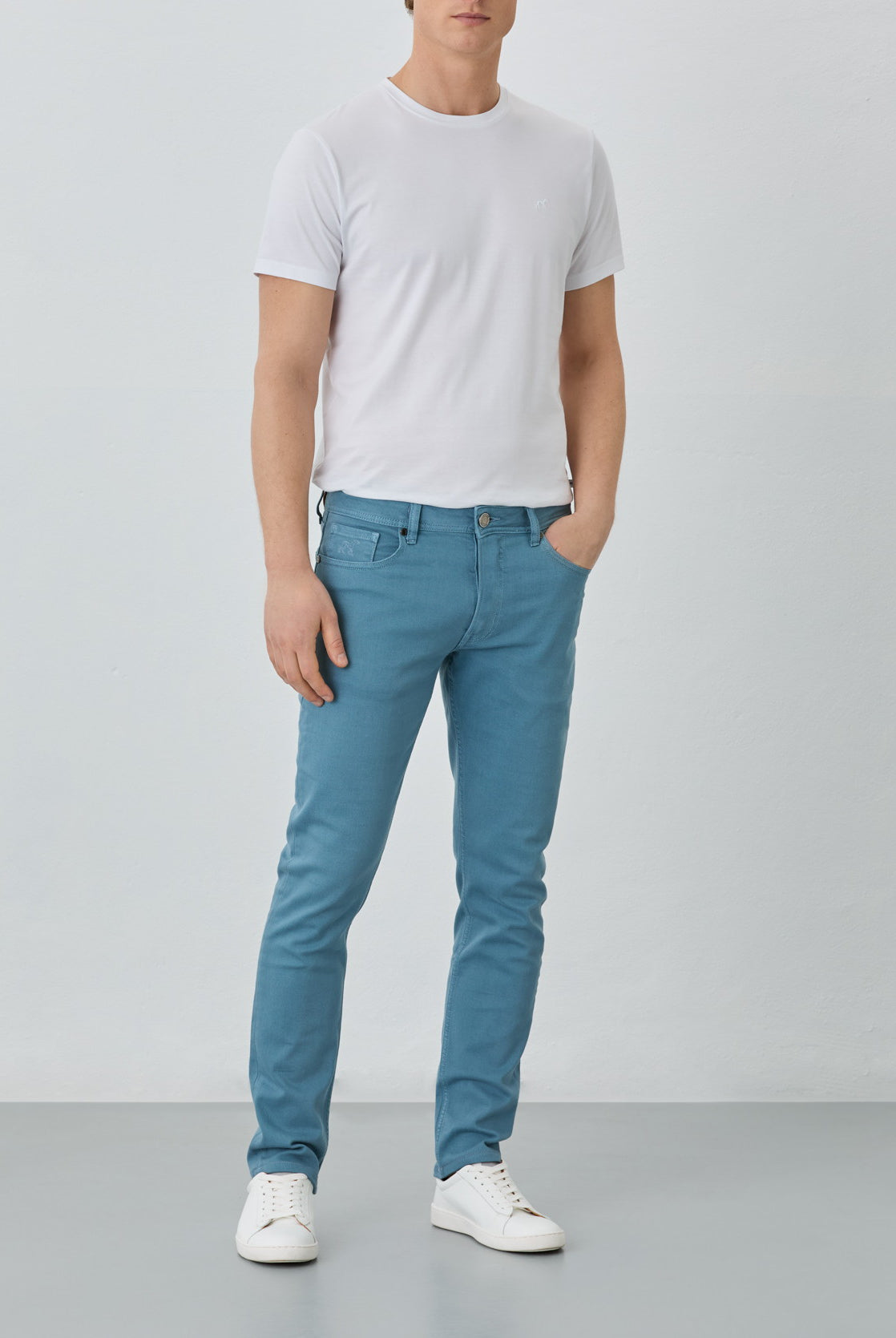 Medium Blue