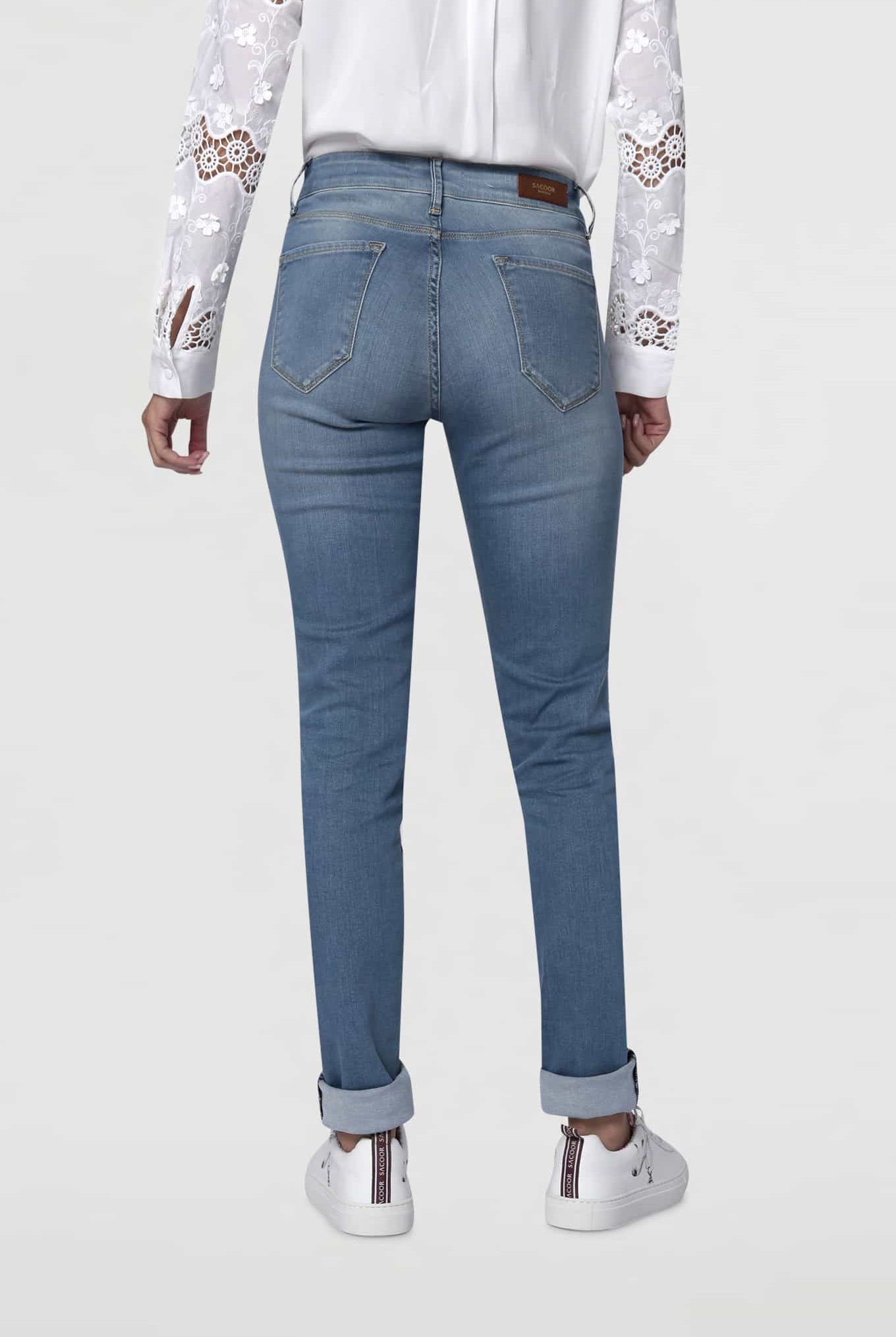Medium Blue