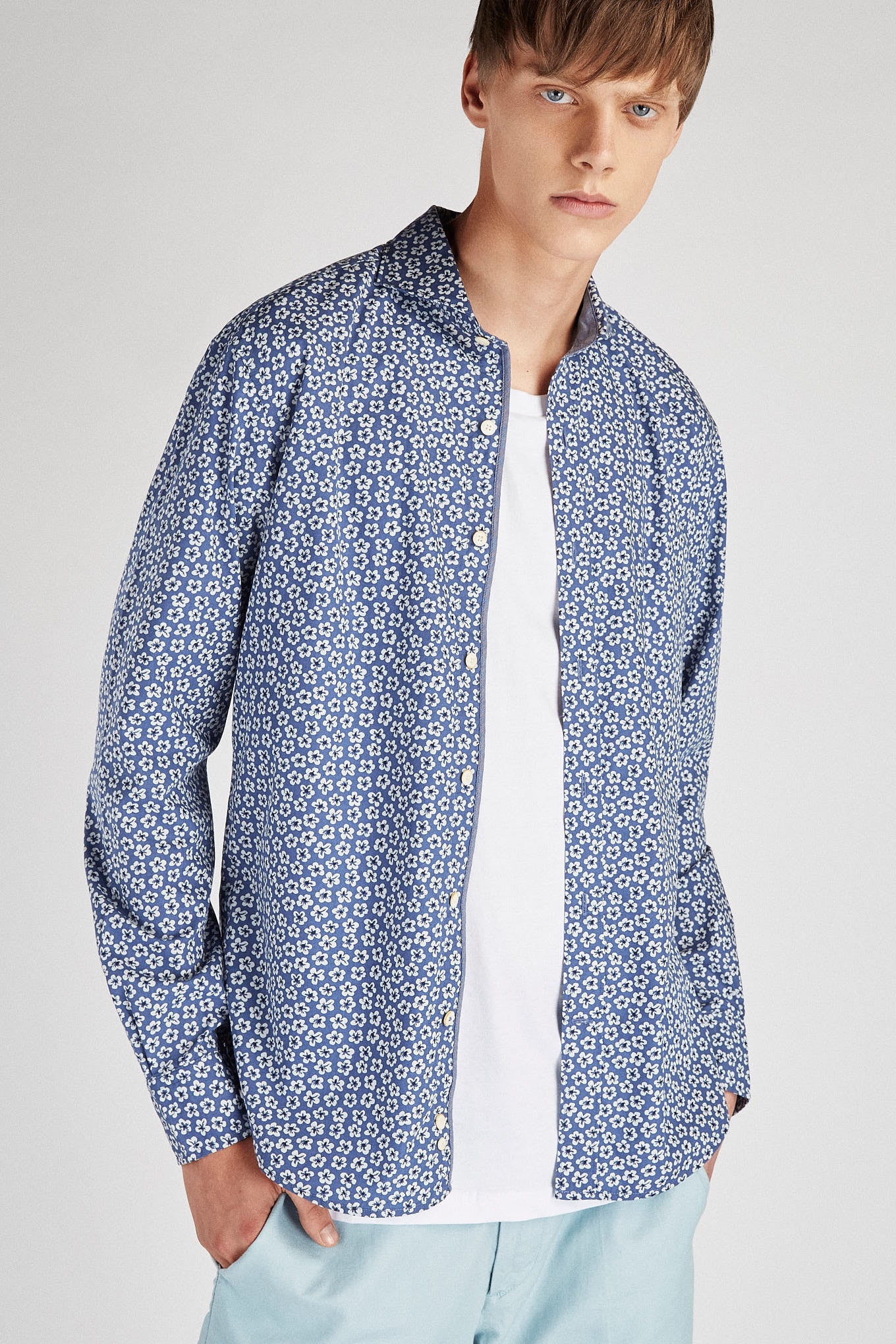 Medium Blue