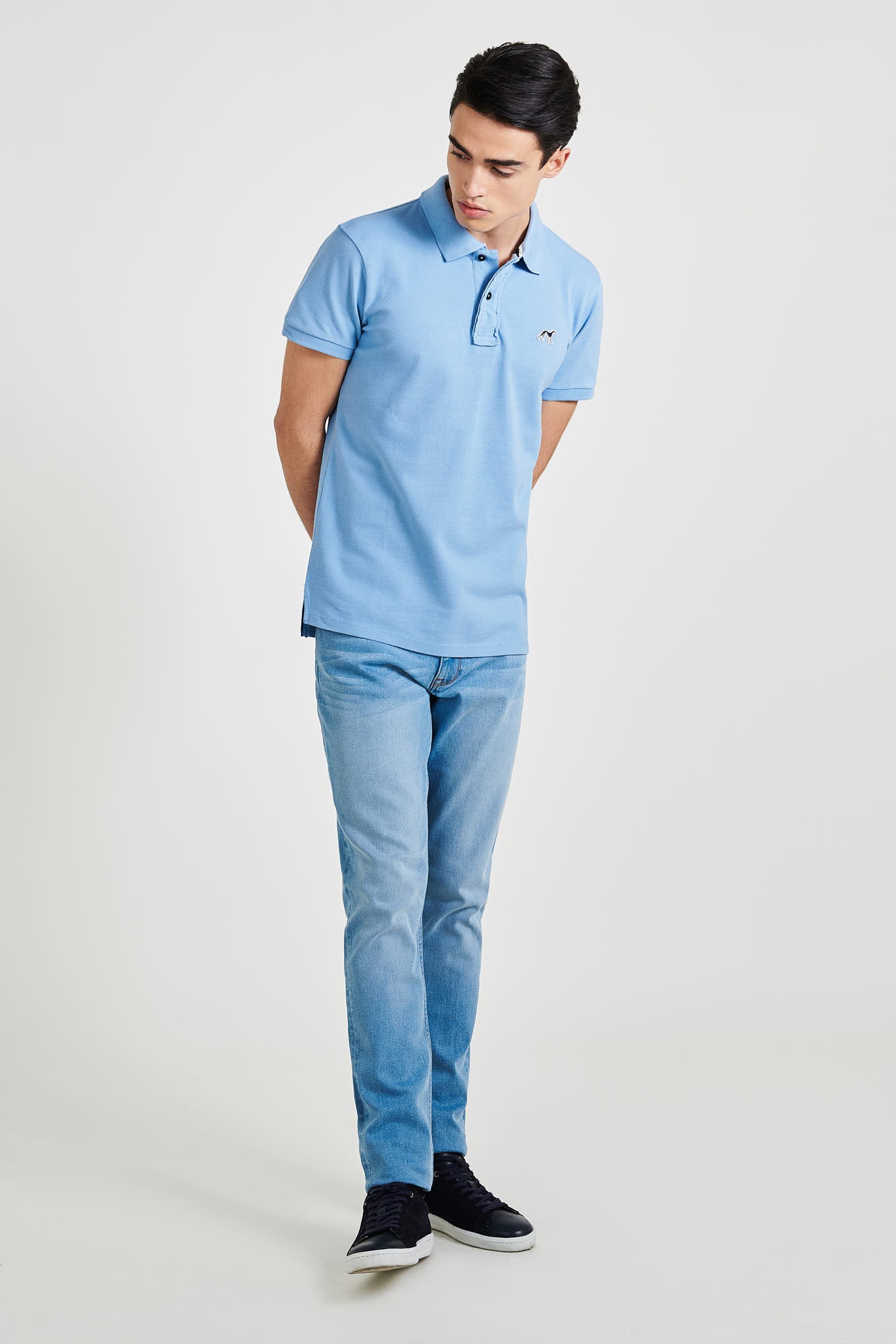 Medium Blue