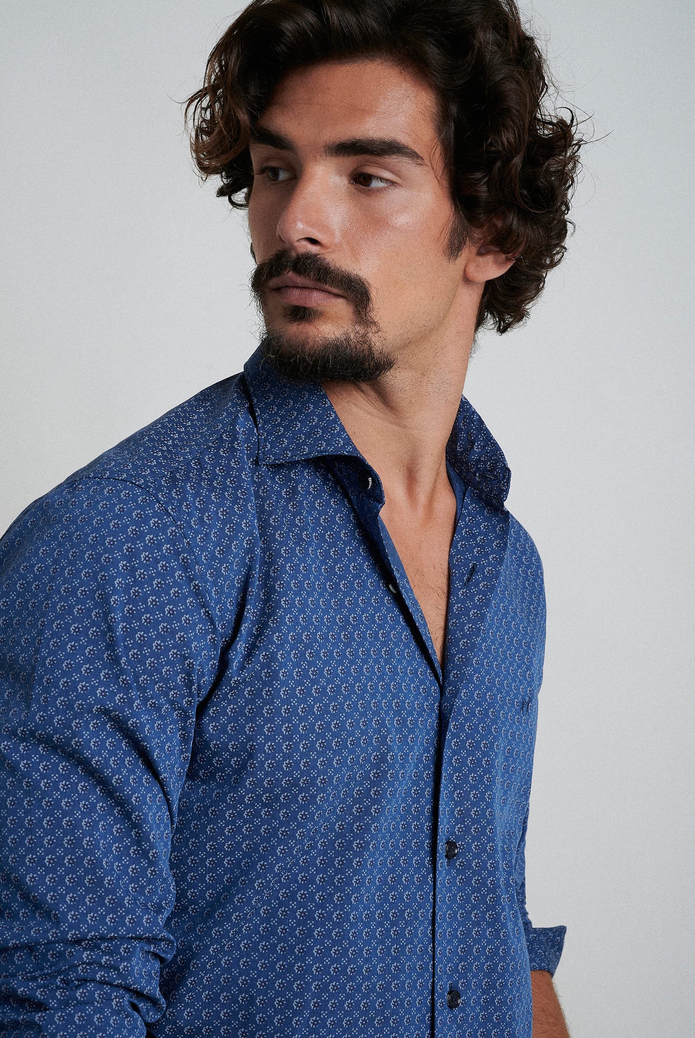 Medium Blue
