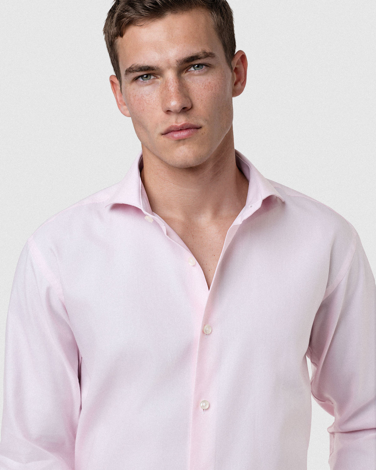 Light Pink (AI)