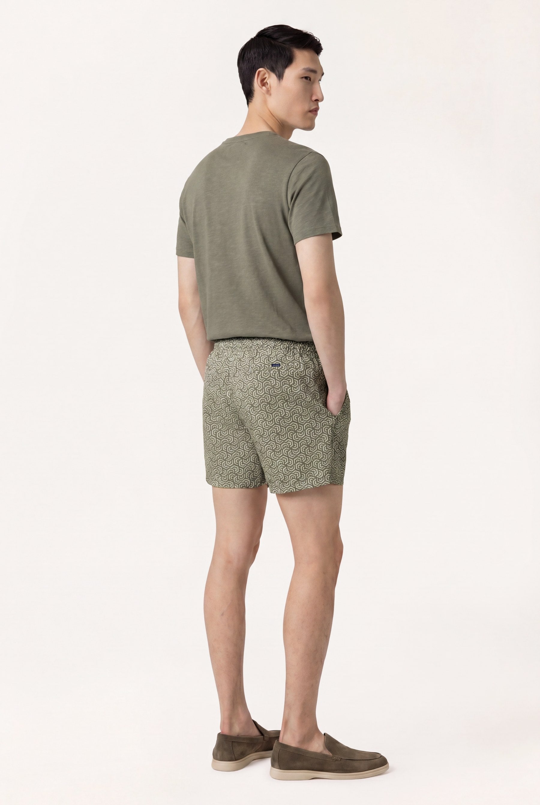 Light Khaki (AI)