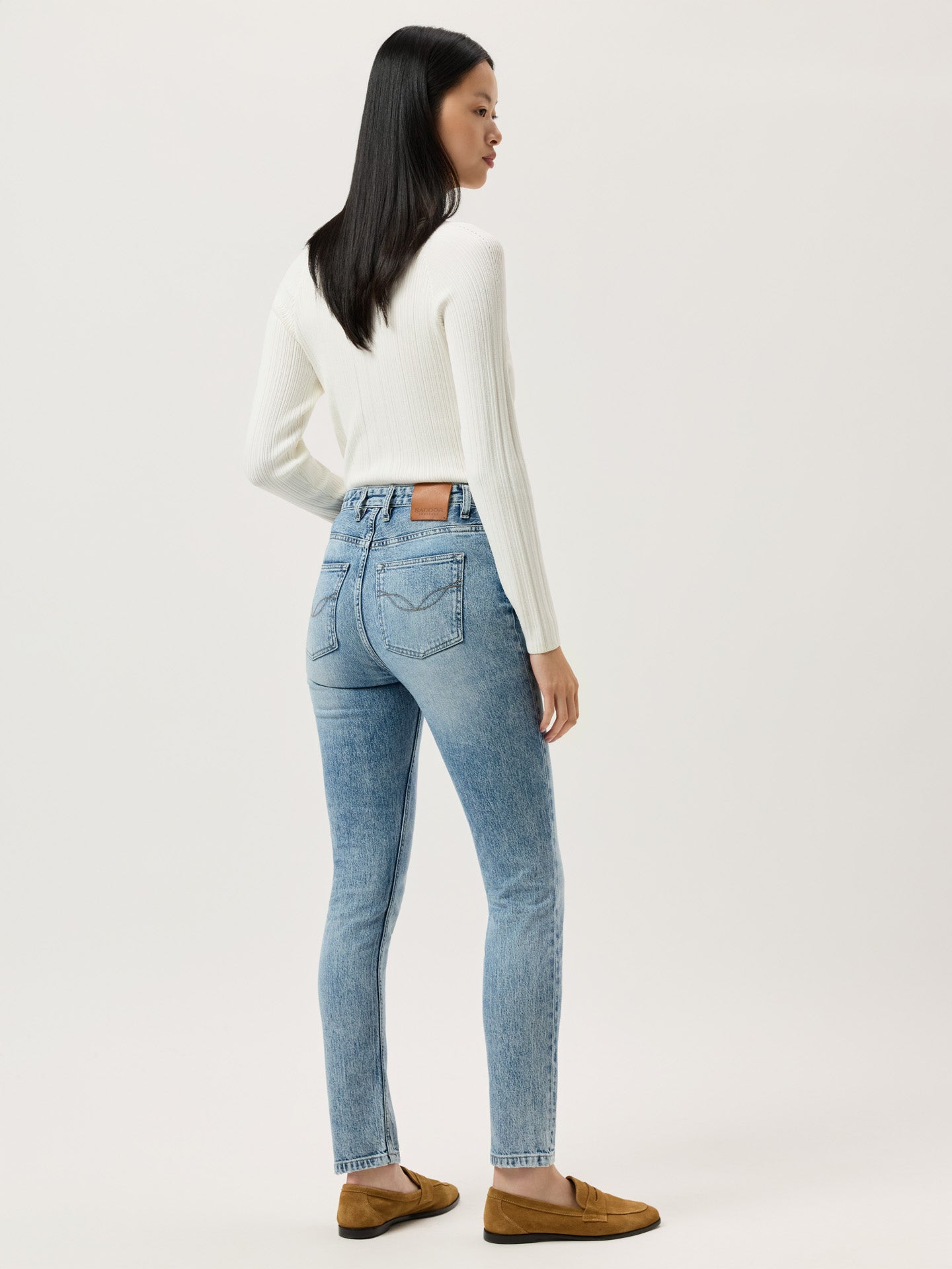 Medium Blue
