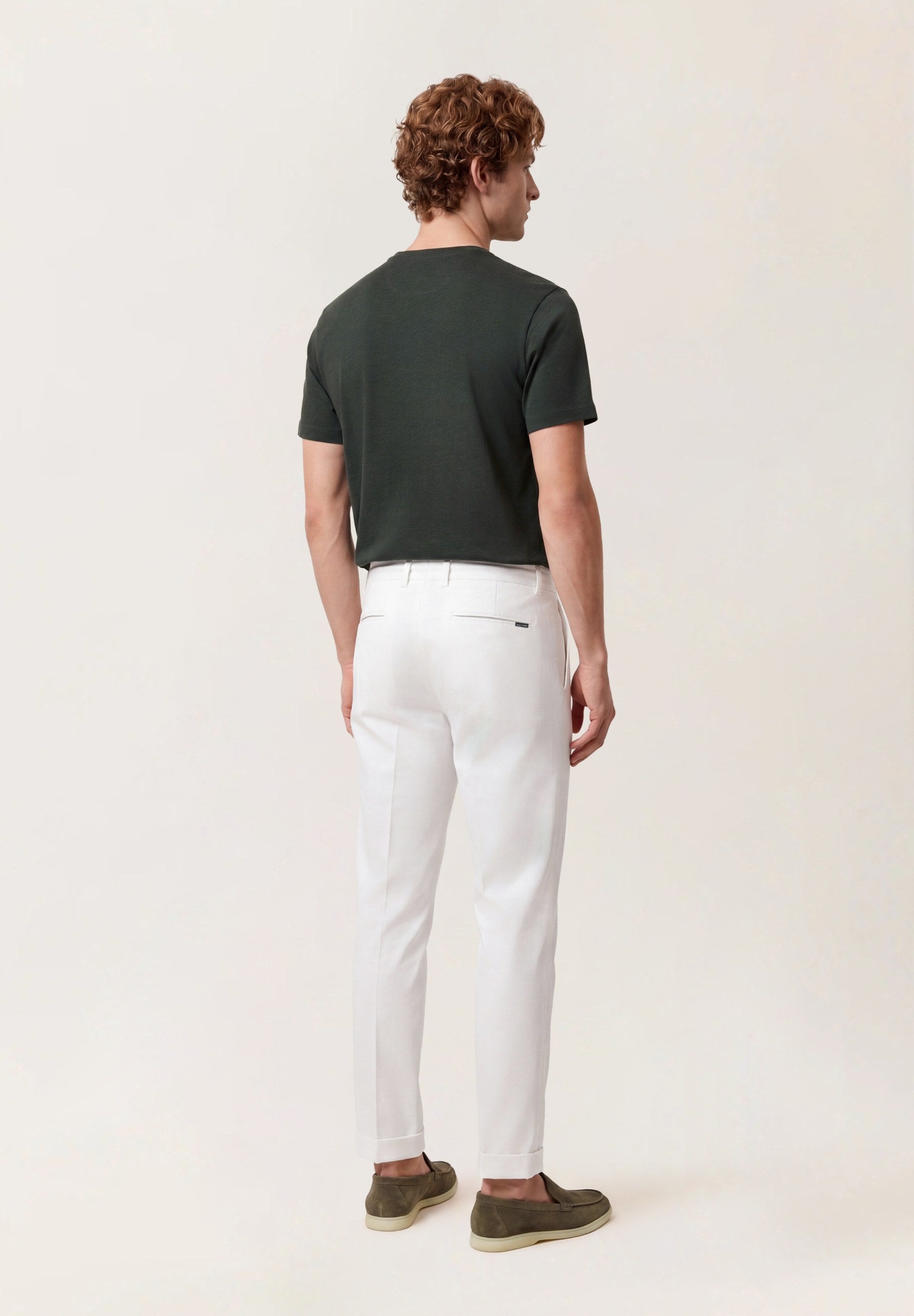 Dark Green (AI)