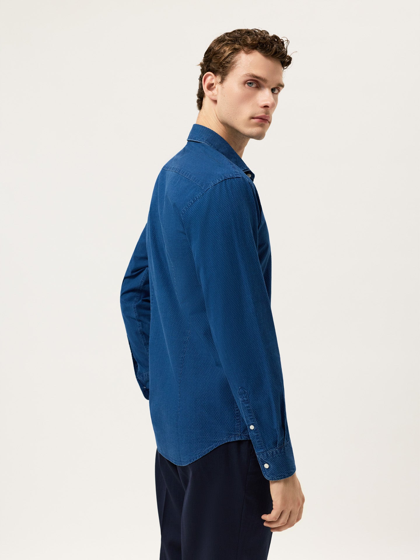 Medium Blue
